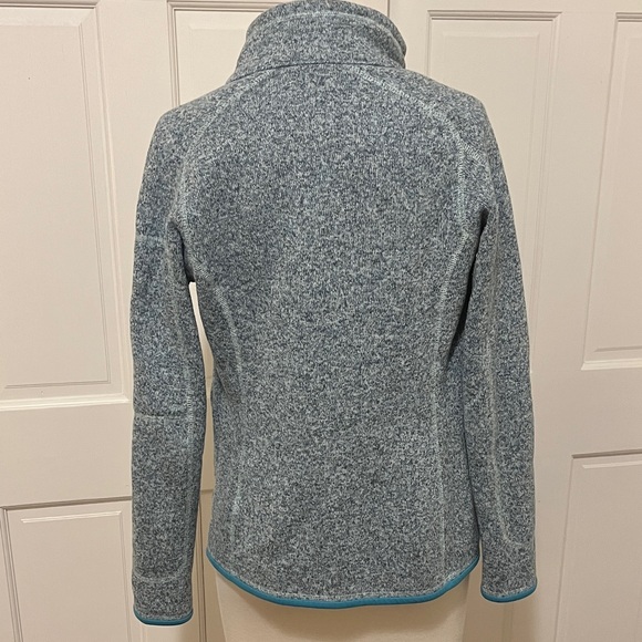 Patagonia Women's Heathered Blue Better Sweater Fleece Jacket with Teal Trim - Picture 7 of 8